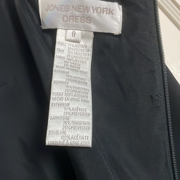 Black Jones New York Sheath Dress in size 8 - Picture 5 of 5
